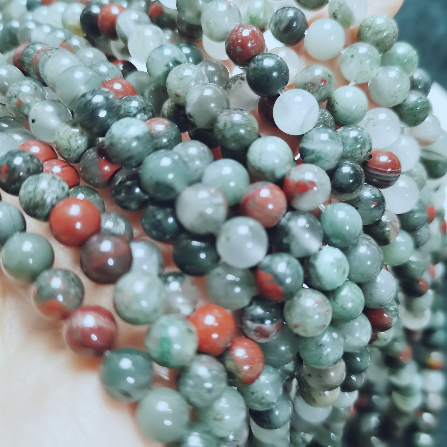 【C032】Africa blood(6-7mm)-High Quality Natural Crystal Beads