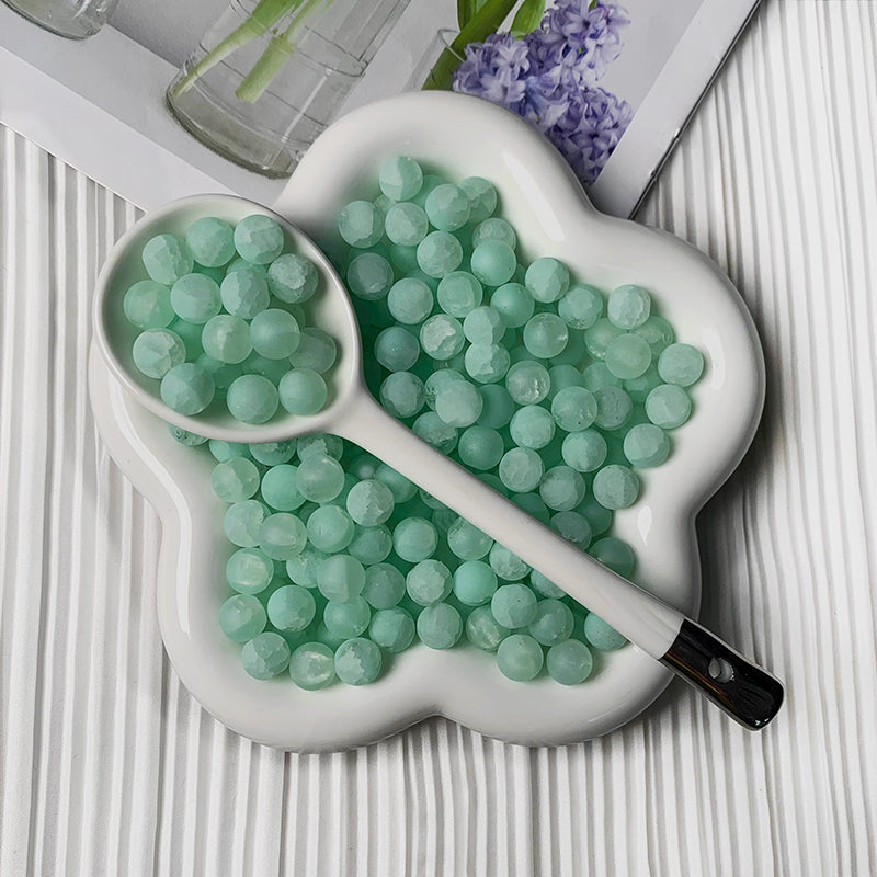 【H098】 Only this green - High quality glass beads