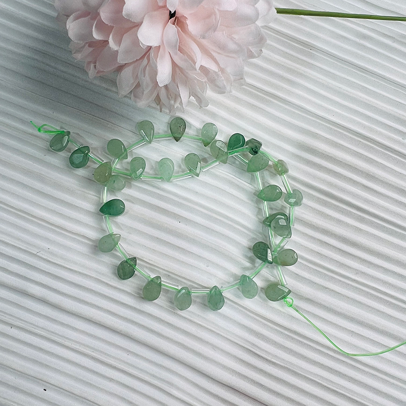 【C095】Cut petal drops-High Quality Natural Crystal Beads