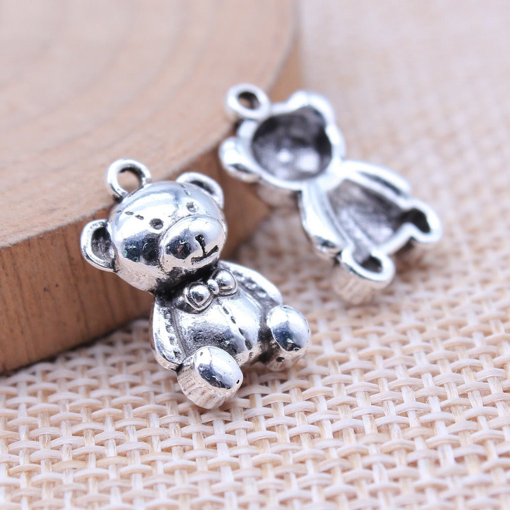 【P283】Silver bear- High quality charms